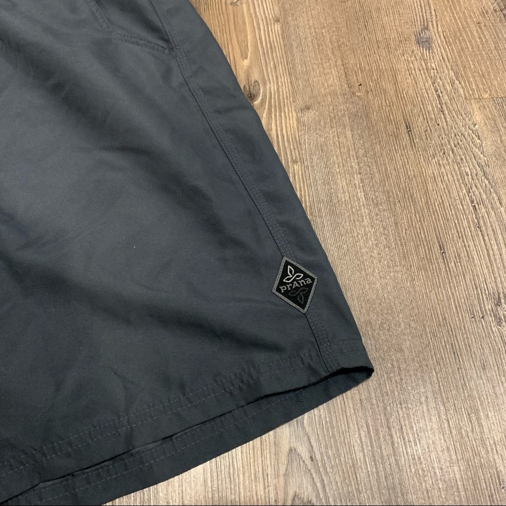 ‼️FINAL SALE‼️ Mens Prana Shorts in Grey - Size XL - Picture 6 of 7